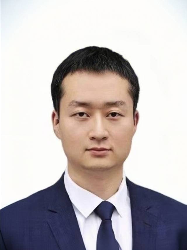 王思蔚律师